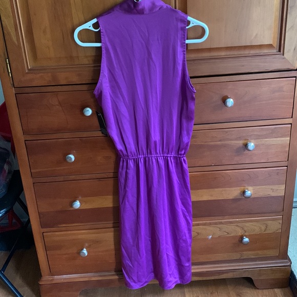 Elie Tahari Purple Silk Dress Size 6. - Picture 3 of 4